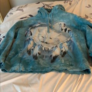 White wolf heart sweatshirt